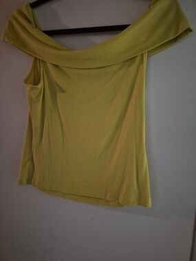 Cider Off-Shoulder Ribbed Camisole in Bright Yellow